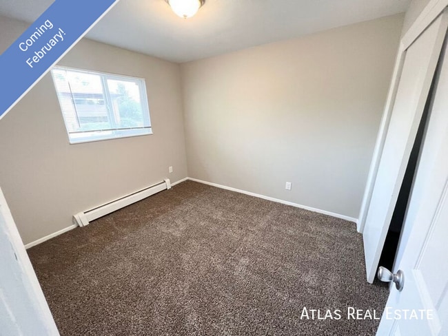 Building Photo - 2840 Montebello Dr W