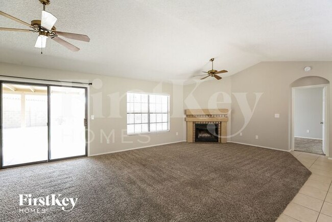 Building Photo - 5351 W Onyx Ave