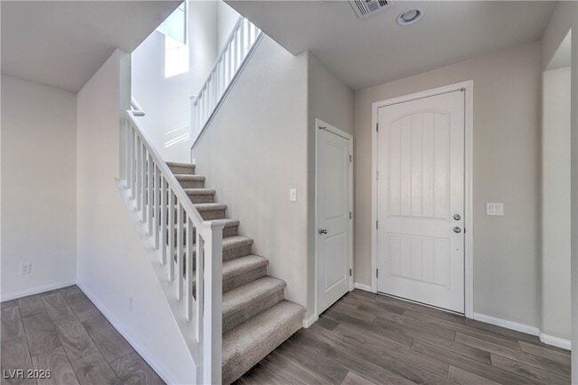 Foto del edificio - 10260 Bark Pine Ct