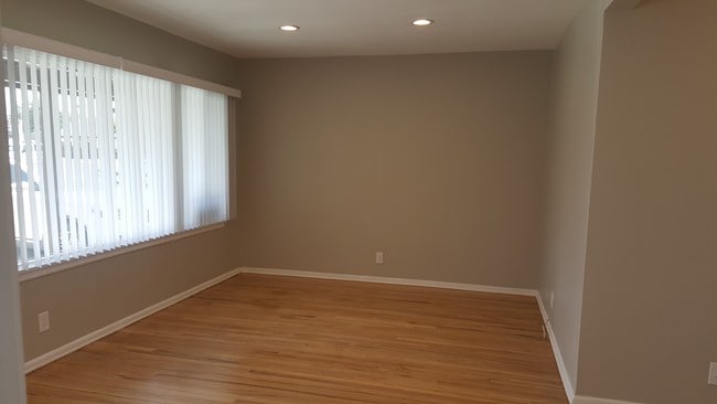 Living Room - 20021 Vanowen St