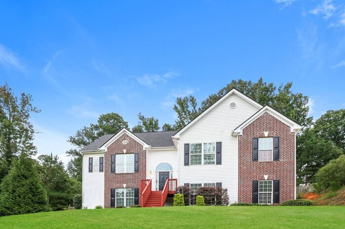 Primary Photo - 77 Cypress Dr