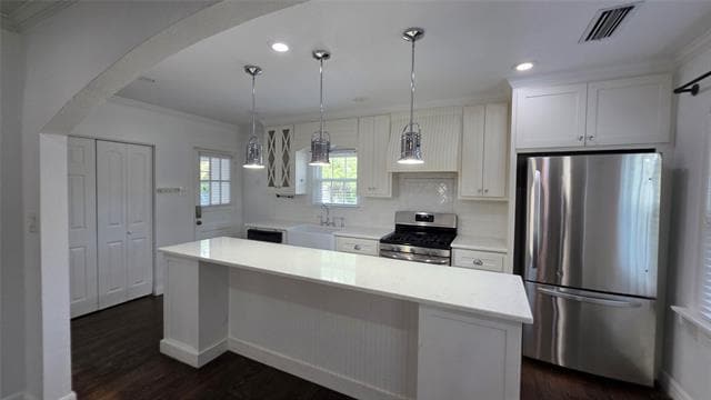 Building Photo - 3741 Hilltop Rd