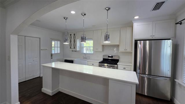 Foto del edificio - 3741 Hilltop Rd