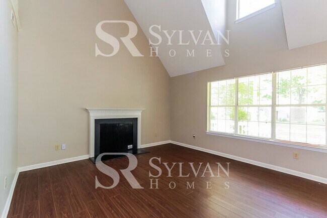 Foto del edificio - The living is easy in this 3 bedroom, 2 bathroom home