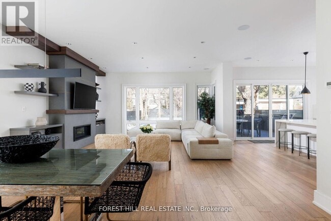 Building Photo - 8 Nora Rd