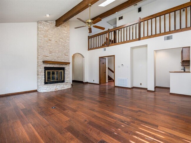 Foto del edificio - 9900 Winding Oak Cir
