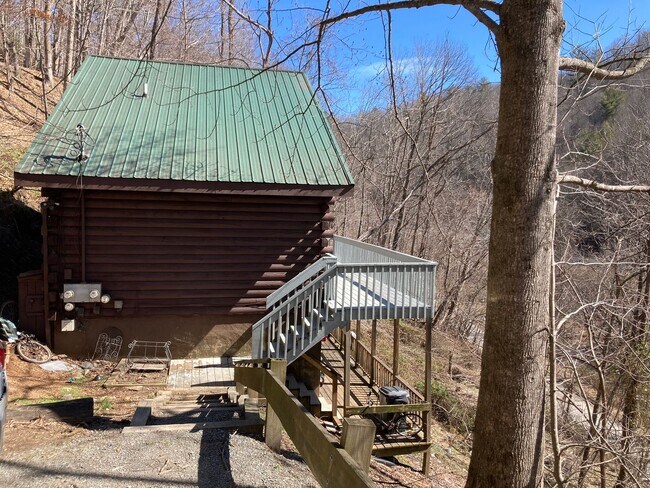 Foto del edificio - 182 Alpine Acres Duplex