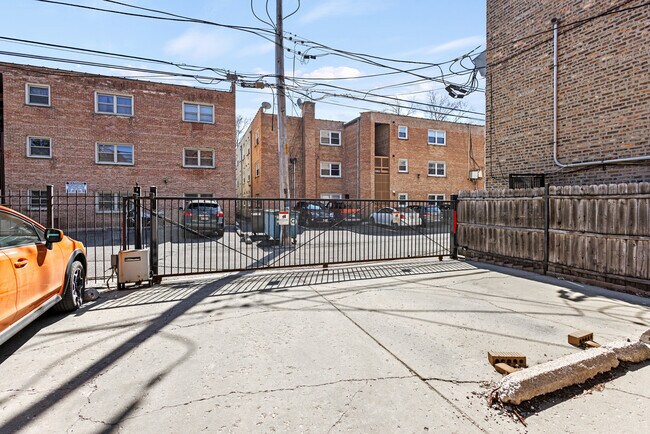 Foto del edificio - 1543 W Sherwin Ave