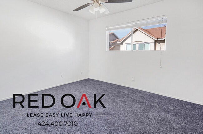 Foto del edificio - Contemporary and Cozy Two Bedroom with Lot...