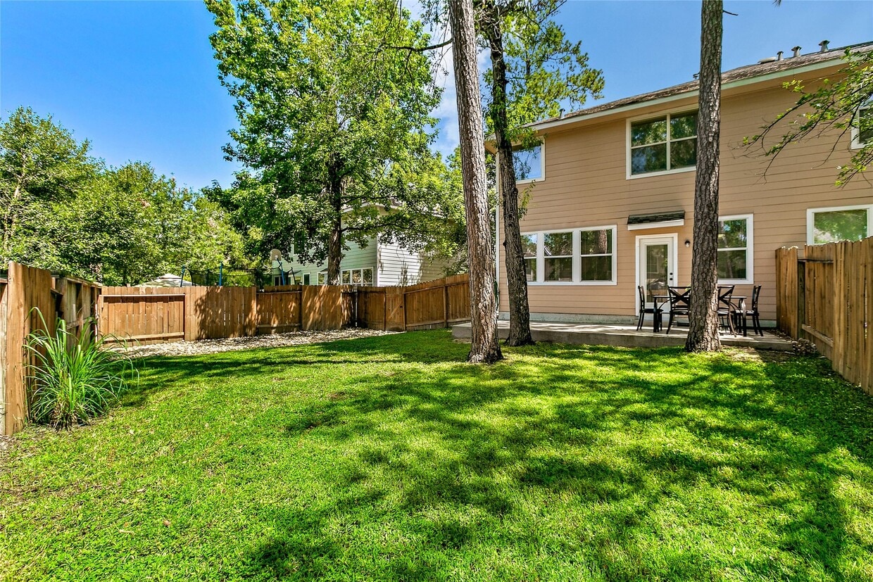 Foto principal - 10 Scenic Brook Ct