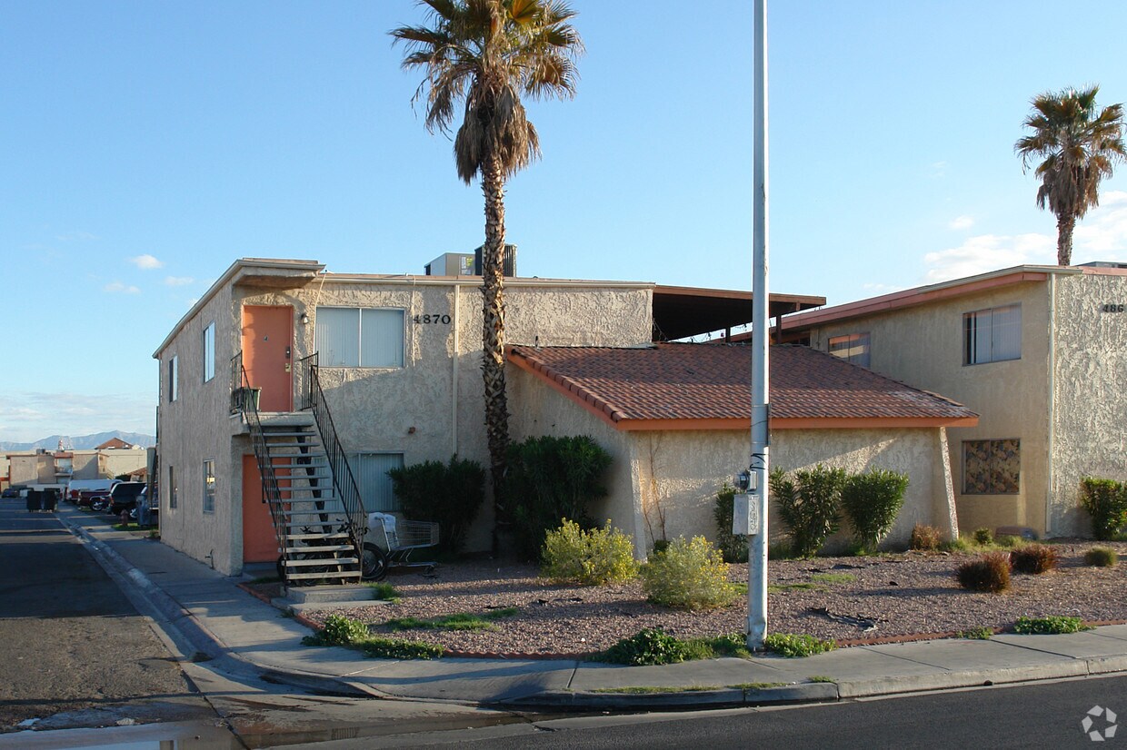 Foto del edificio - 4870 W Twain Ave