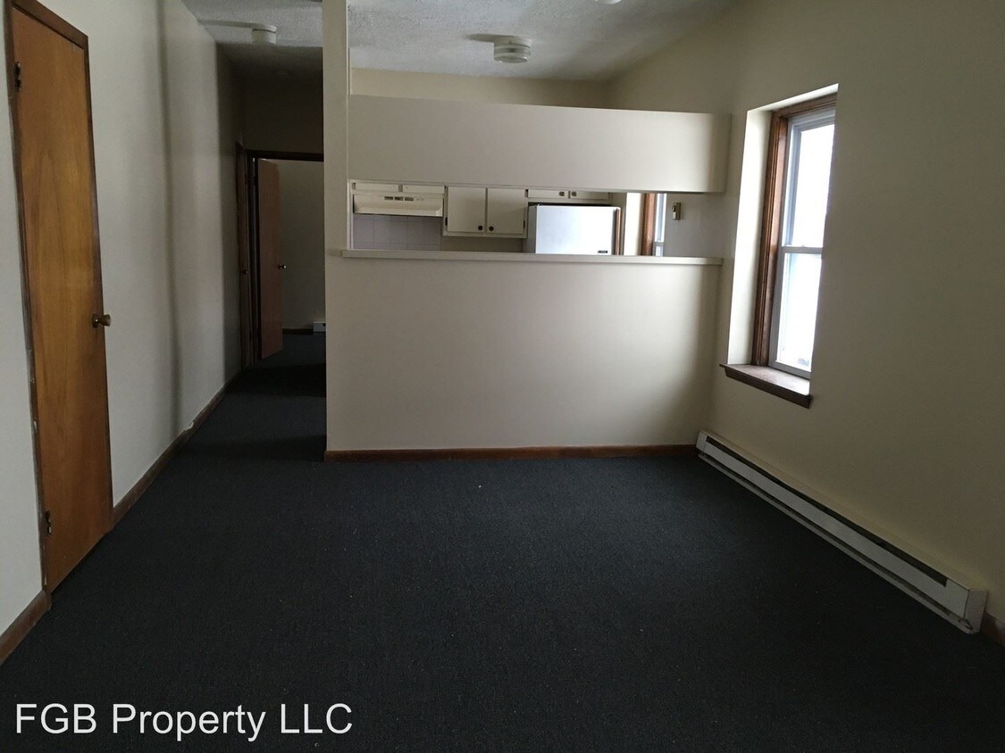 Building Photo - 465 North St