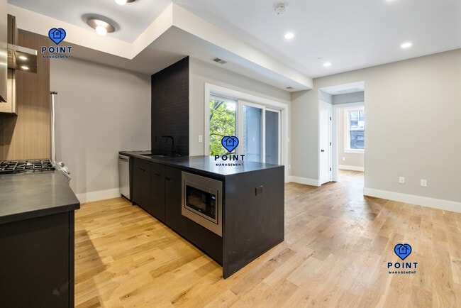 Building Photo - 66 Lubec St