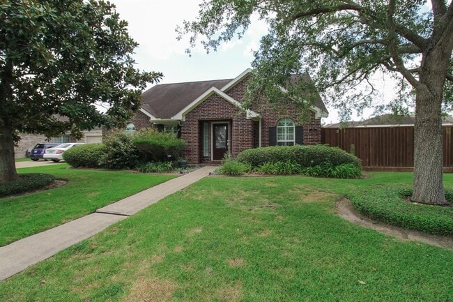 Foto del edificio - 2119 Meadows Blvd