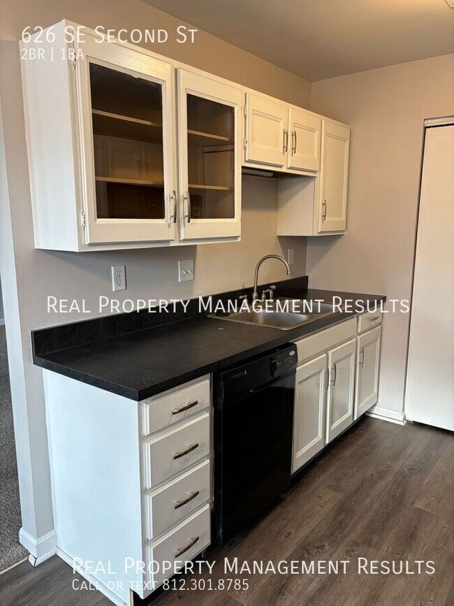 Foto del edificio - 626 SE Second St-