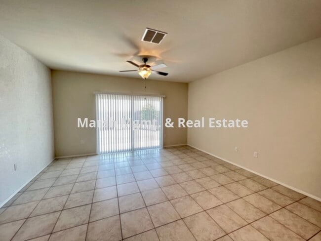 Building Photo - Beautiful formal model home with 4 bedrooms, 2 baths &amp; 3 car garage!