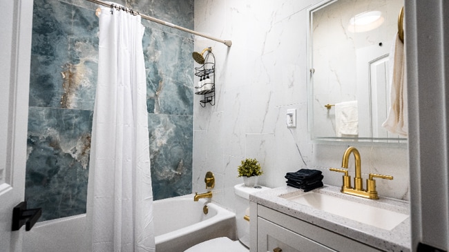 Photo - 836 Marshall St House