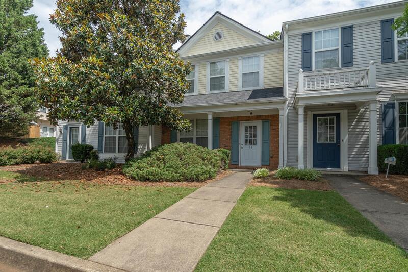 Primary Photo - 51 Highoak Dr