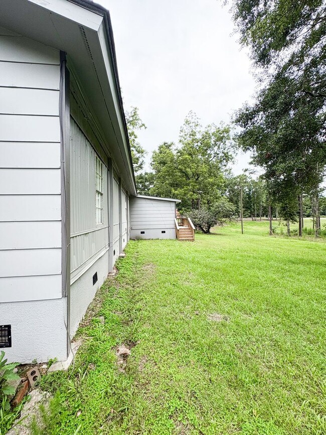 Foto del edificio - Beautiful 3BR/1BA in the country