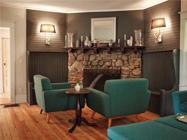 Foto del edificio - 38 Lake St