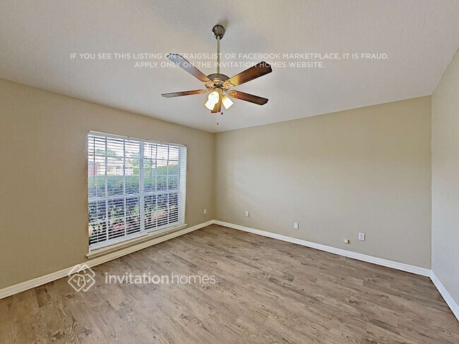 Foto del edificio - 144 Needlewood Loop