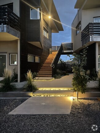 Building Photo - 922 Shoofly St