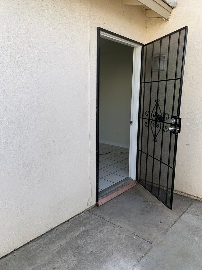 Building Photo - 7696 14th St