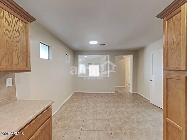 Foto del edificio - 3614 W Vineyard Rd