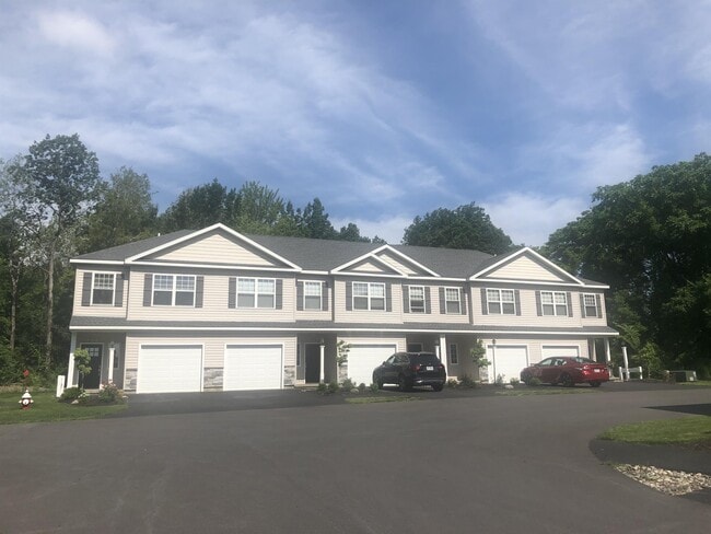 Building Photo - 2405 Rosa RoadRidge Manor Ct
