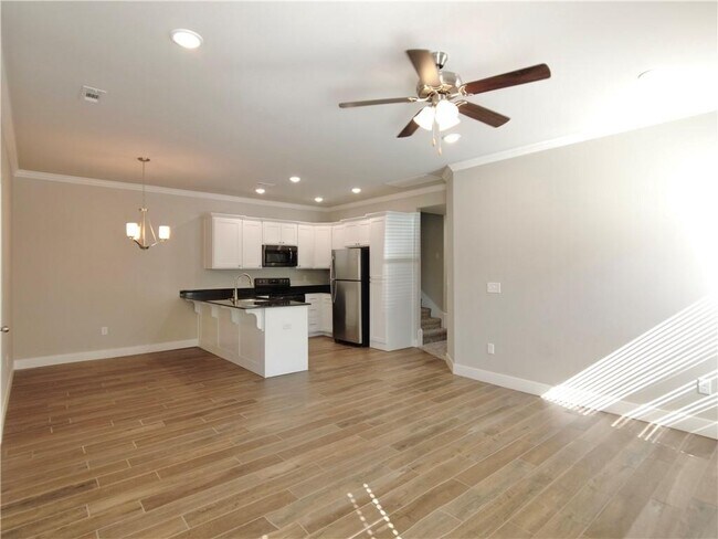 Foto del edificio - 3005 E Brookview Dr