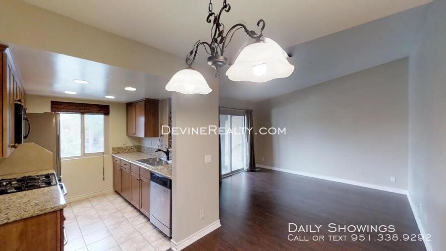Primary Photo - Move in ready 2 bed / 2 Bath condo