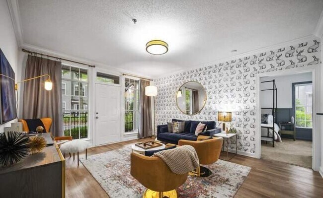 Building Photo - 3 bedroom in Atlanta GA 30346