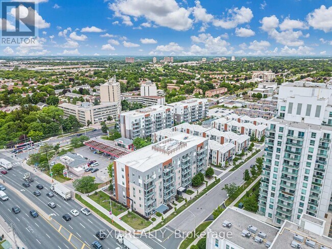 Building Photo - 20-420 Orchid Pl Dr