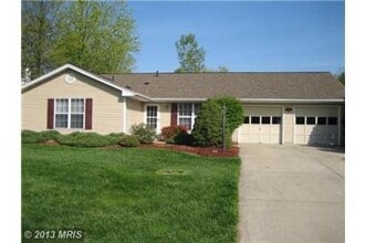 Building Photo - 3584 Palmetto Ct