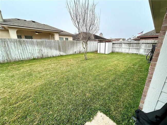 Foto del edificio - 7005 Vineyard Dr