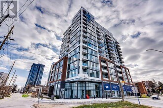 Building Photo - 2088 James St