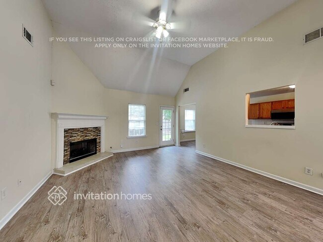 Foto del edificio - 1315 Haynes Trace Ct SW