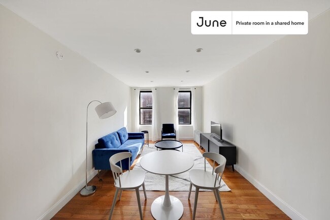 Building Photo - Room in Shared 4 bed/2 bath home in East Harlem