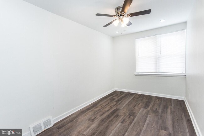 Foto del edificio - 7934 Gilbert St