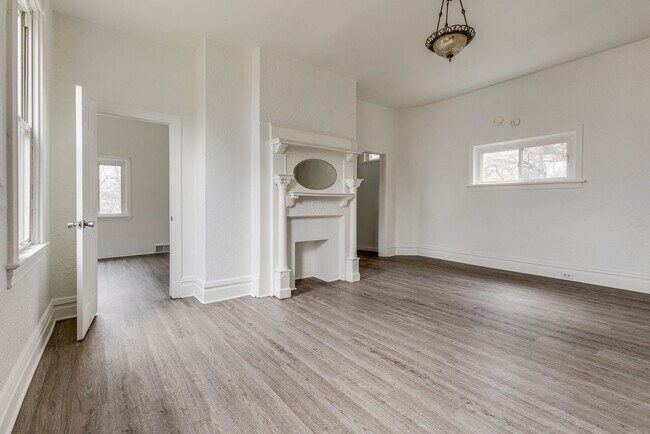 Building Photo - Available APRIL 2026 - Spacious 3 Bedroom Apartment in the Heart of Mt Oliver!