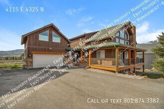 Building Photo - 4115 E 4325 N