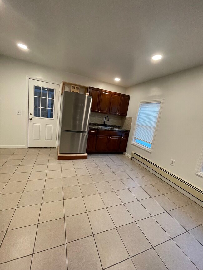 Foto del edificio - 49 Carroll St