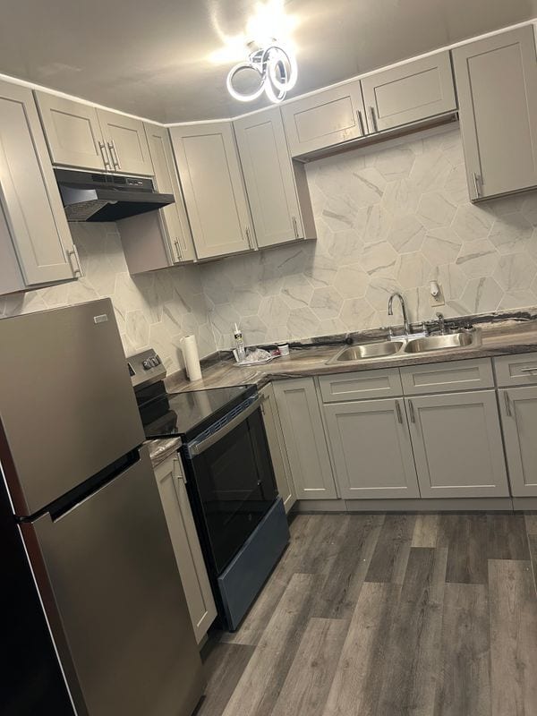 Building Photo - 1601 SE 12 Pl