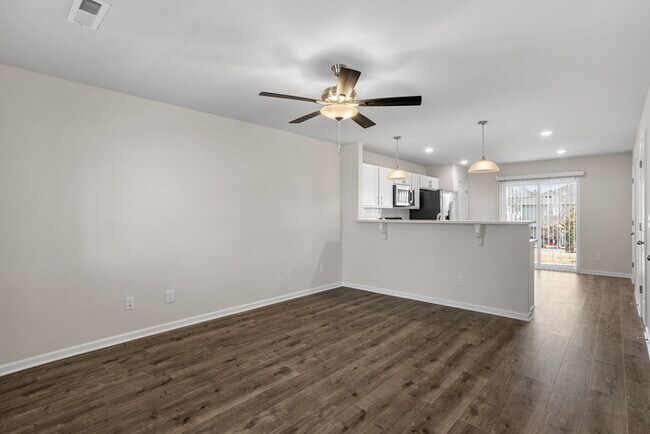 Foto del edificio - 1025 Peony Ln