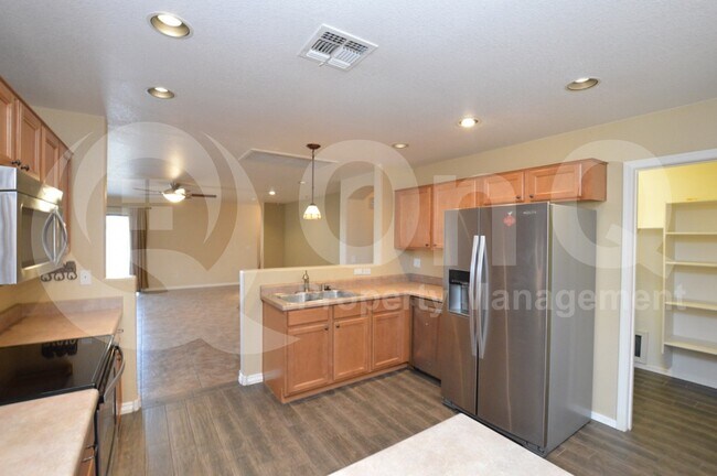 Foto del edificio - 33925 N Wash View Rd
