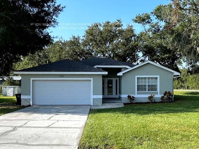 Building Photo - 3236 Forestbrook Dr N