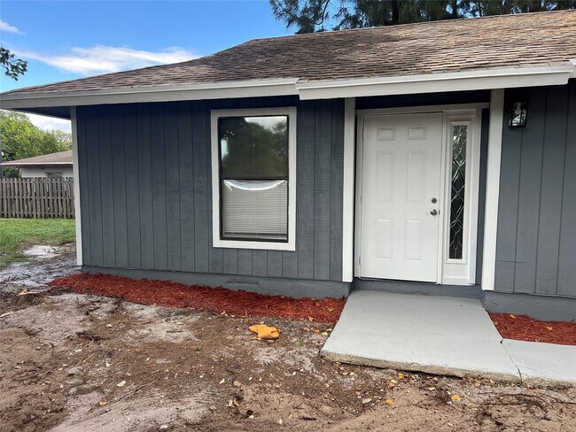 Building Photo - 500 NE 34th St