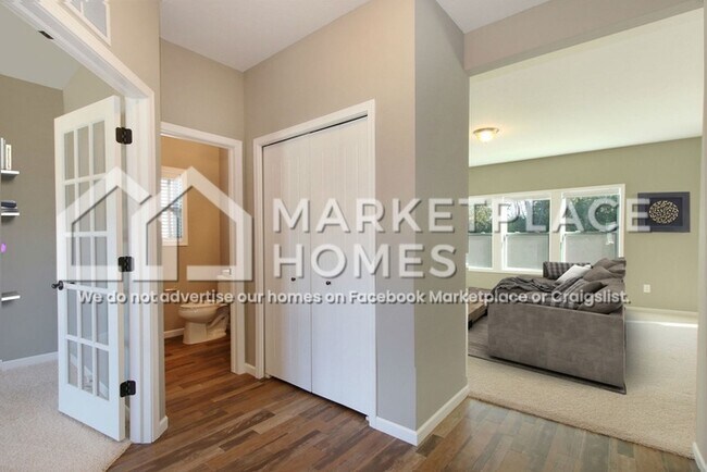 Foto del edificio - 3738 Byram Cir