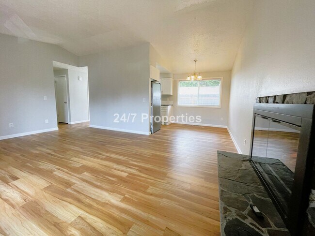 Building Photo - 2023-12832MF