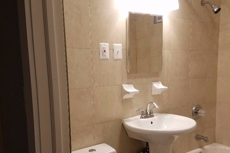 Bathroom Fixtures Hartford Ct 61 evergreen ave hartford, ct 06105 rentals - hartford, ct Bathroom Fixtures Hartford Ct 61 evergreen ave hartford, ct 06105 rentals - hartford, ct